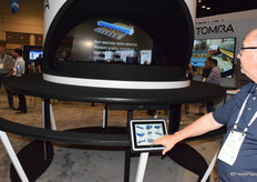 Tomra brought a hologram in to show their different machines and solutions instead of bringing them